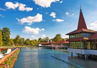 Lake Heviz thermal bath