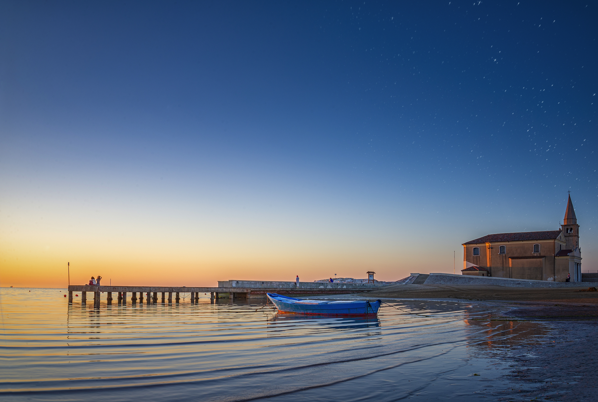Badeort Caorle am Abend