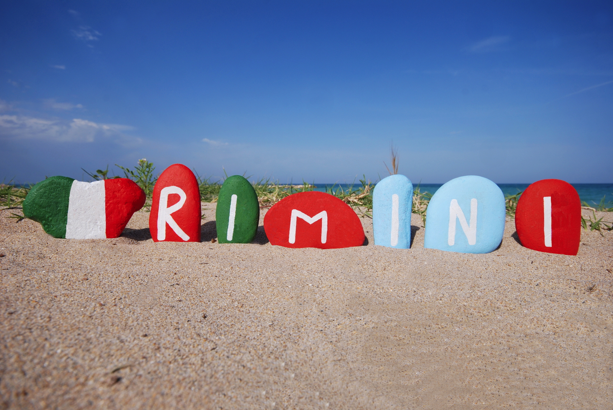 Rimini Schriftzug am Strand