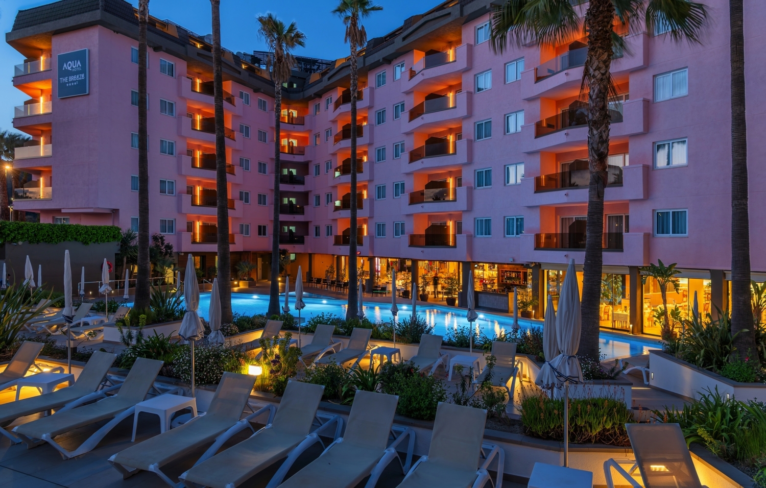 Breeze Suite Sta. Susanna